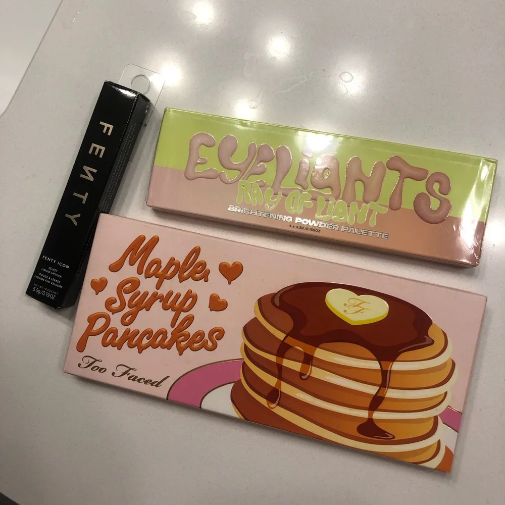 Makeup lot bundle